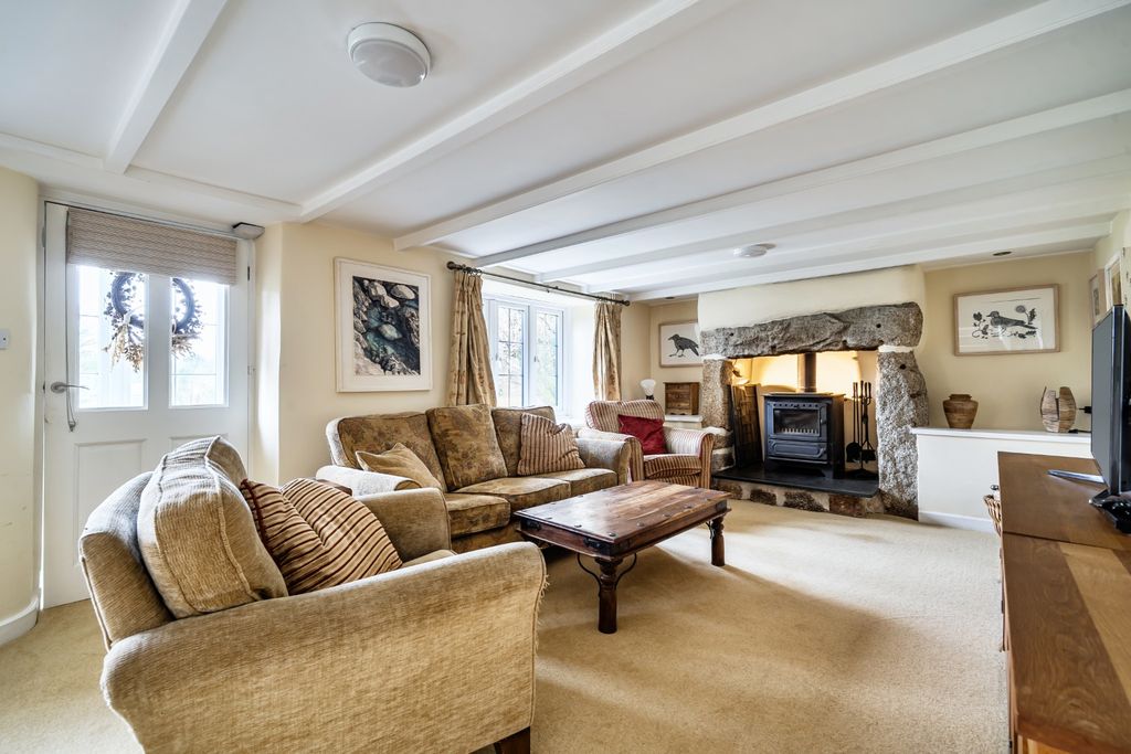 Property photo 2 of 36 4899954