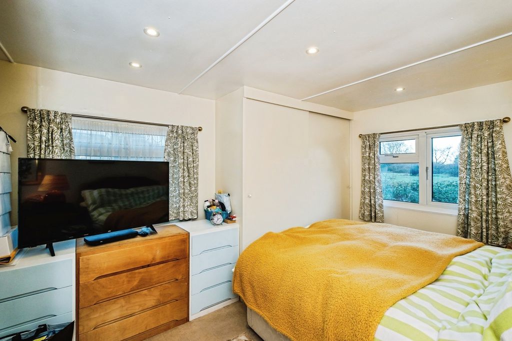 Property photo 1 of 14 Pbox-Img.Jpg
