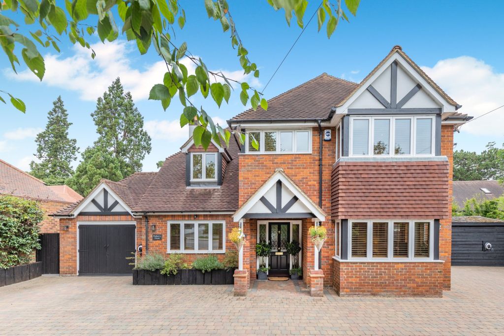 Property photo 1 of 62 Picture No. 08