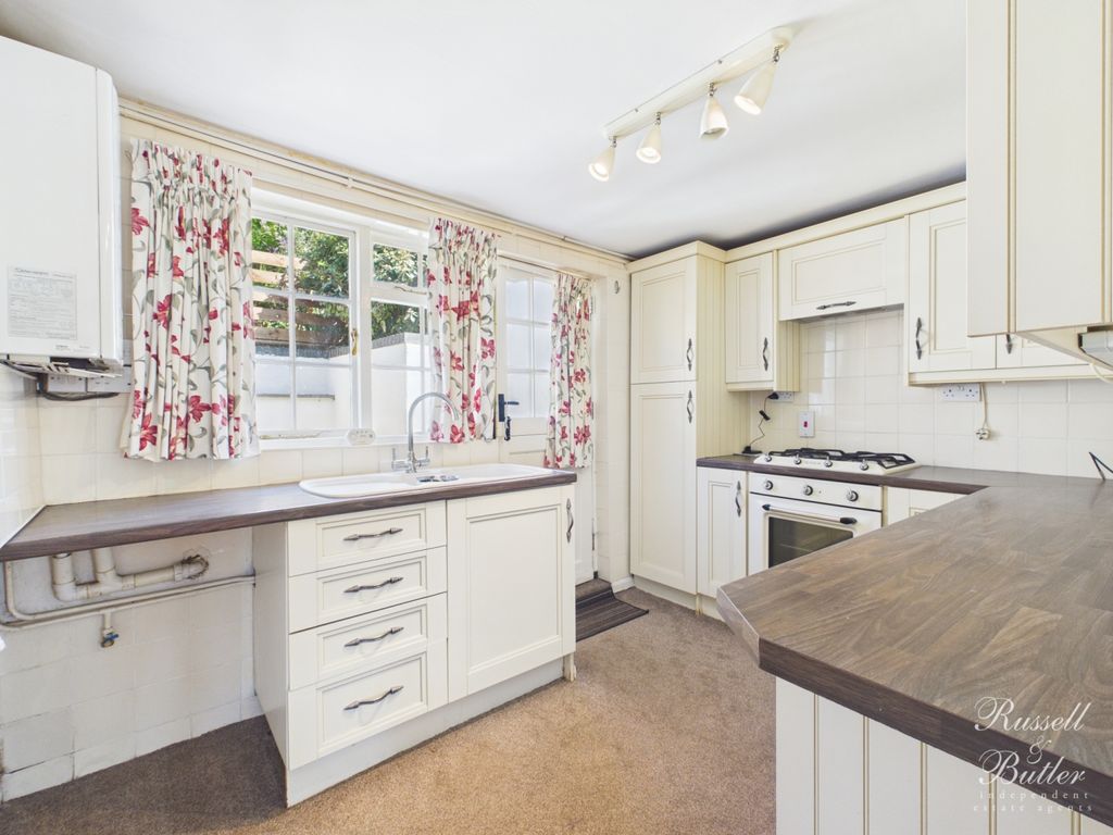 Property photo 3 of 17 Cam02127G0-Pr0401-Still002