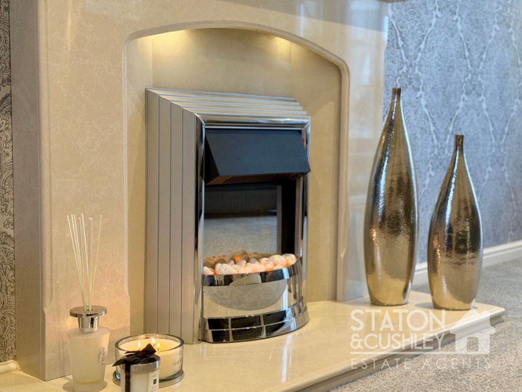 Property photo 3 of 37