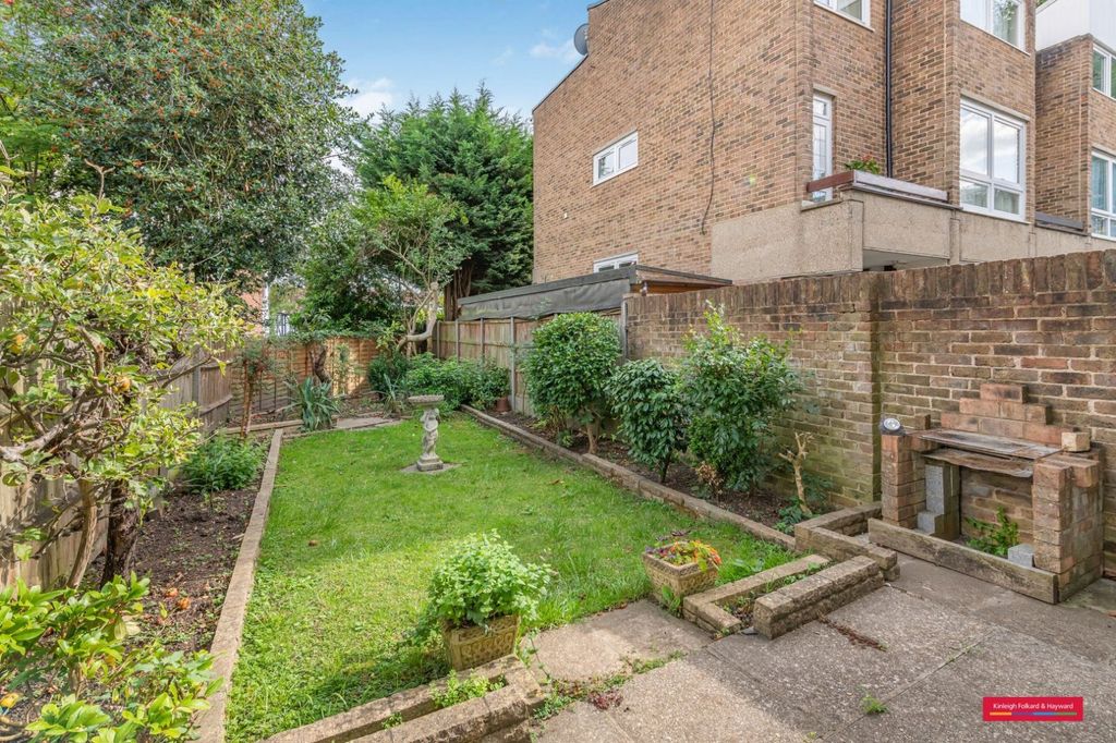 Property photo 3 of 18 Picture No. 32