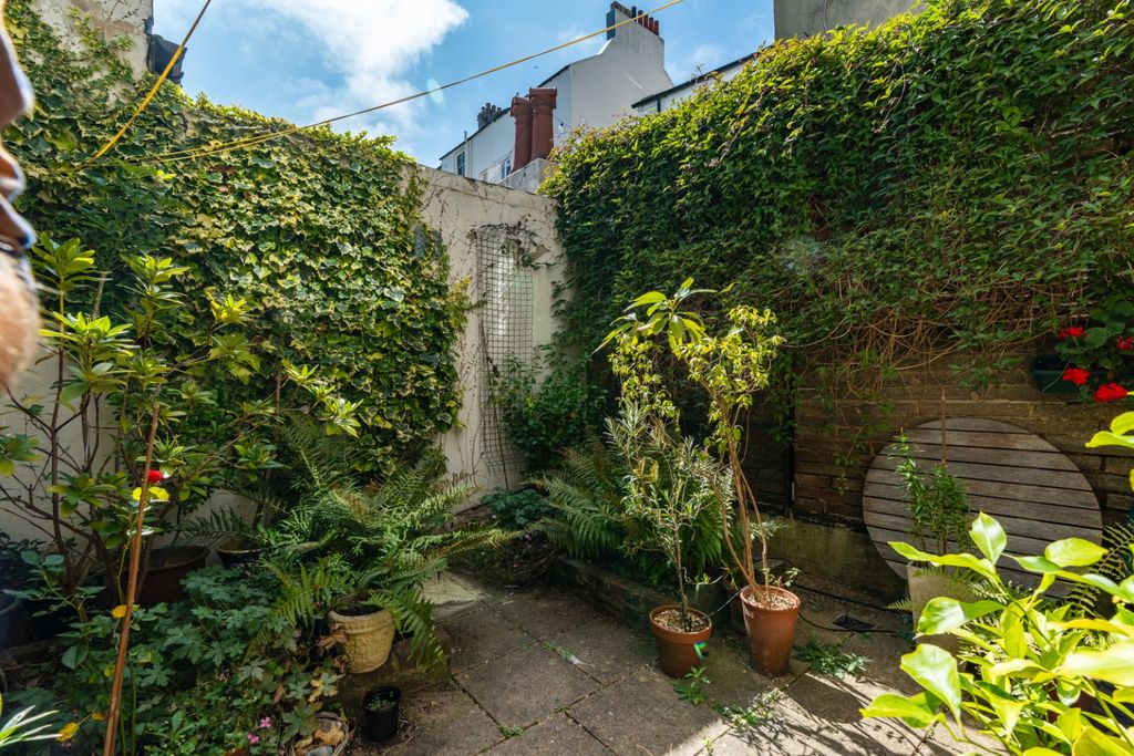 Property photo 1 of 14 3073773