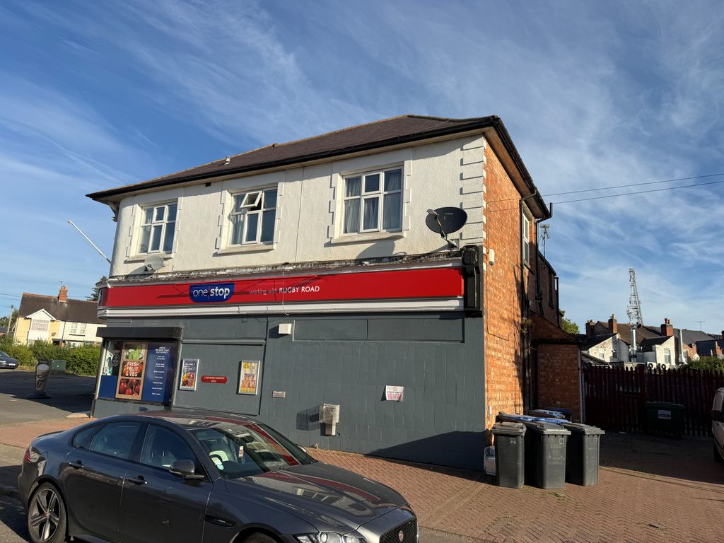 Property photo 1 of 5 Clarendon Road, Hinckley