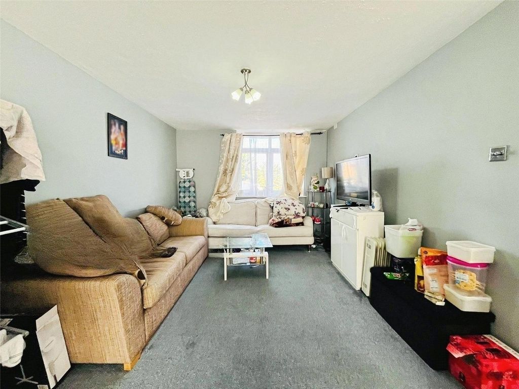 Property photo 2 of 9 Pbox-Img.Jpg