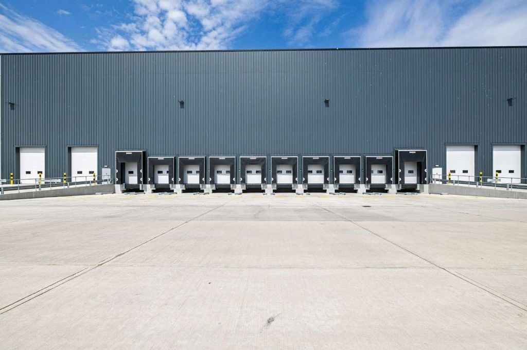 Property photo 3 of 5 Docks.Jpg