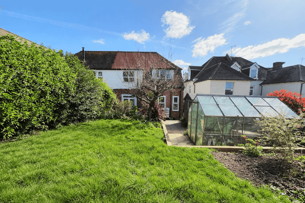 Property photo 2 of 12