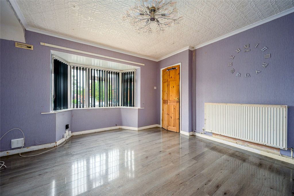 Property photo 2 of 21 Picture No. 05