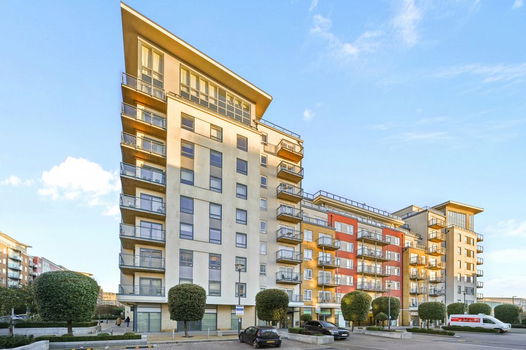 Property photo 1 of 9 Exclusive Key Worker Discount Available