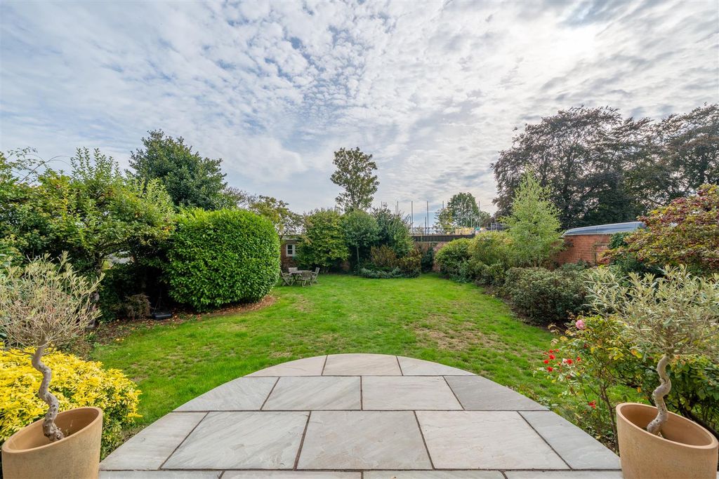 Additional image 29 of 7 bed link detached house for saleLenton Road, The Park NG7
