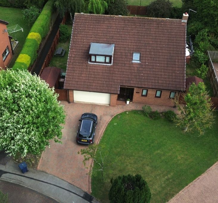 Property photo 2 of 37