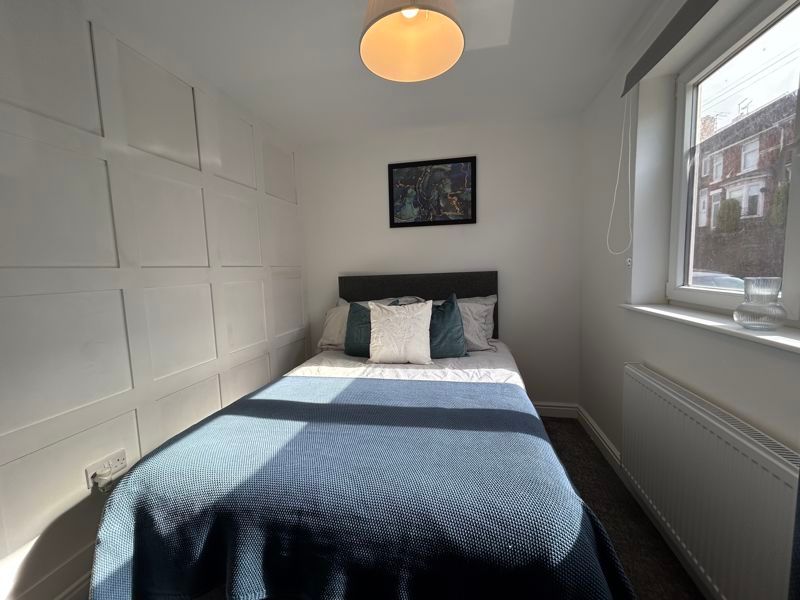 Property photo 2 of 8 Photo 11