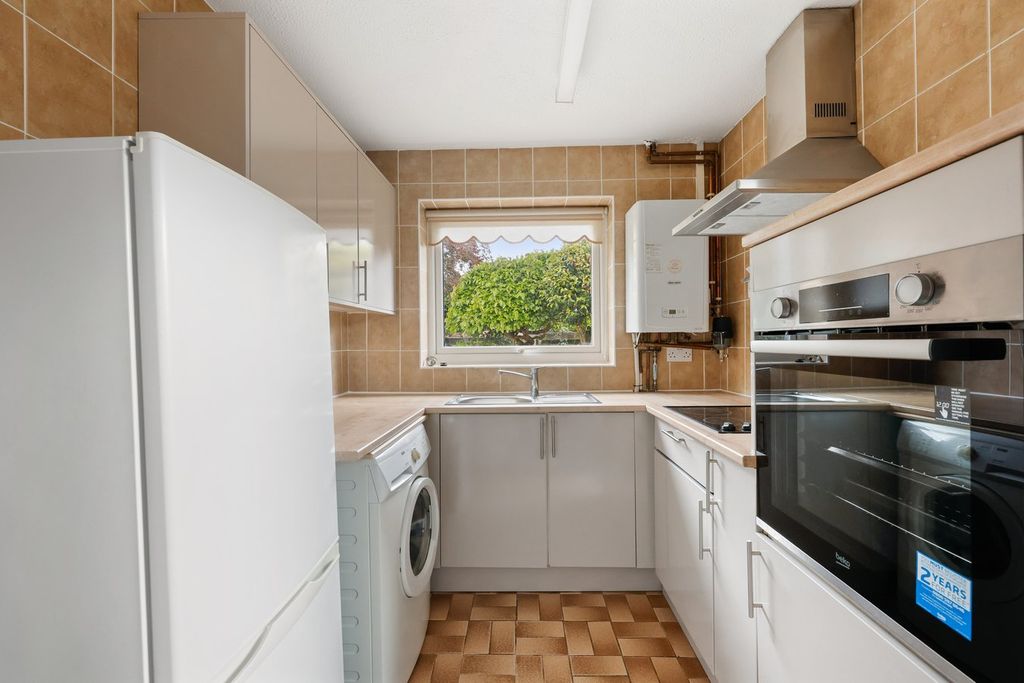 Property photo 3 of 15