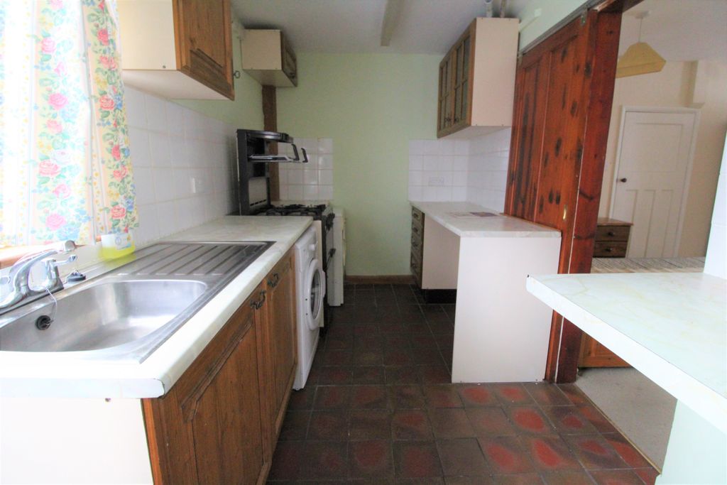 Property photo 2 of 4