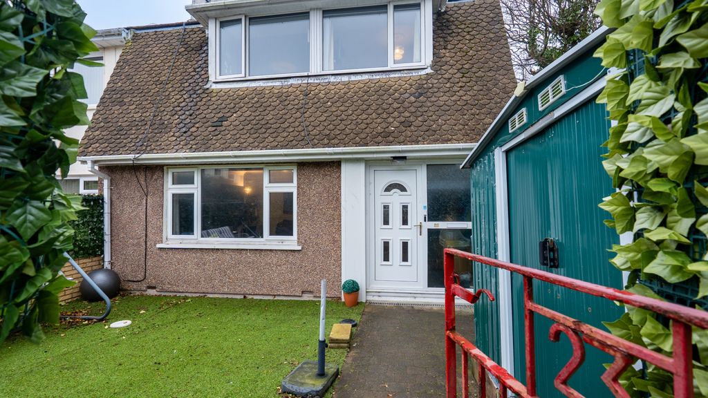 Property photo 1 of 22