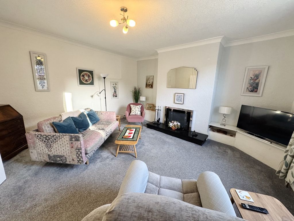 Property photo 2 of 28 Img_8946