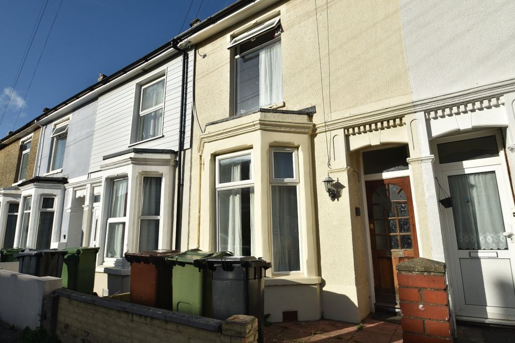 Property photo 1 of 8 Picture No. 10