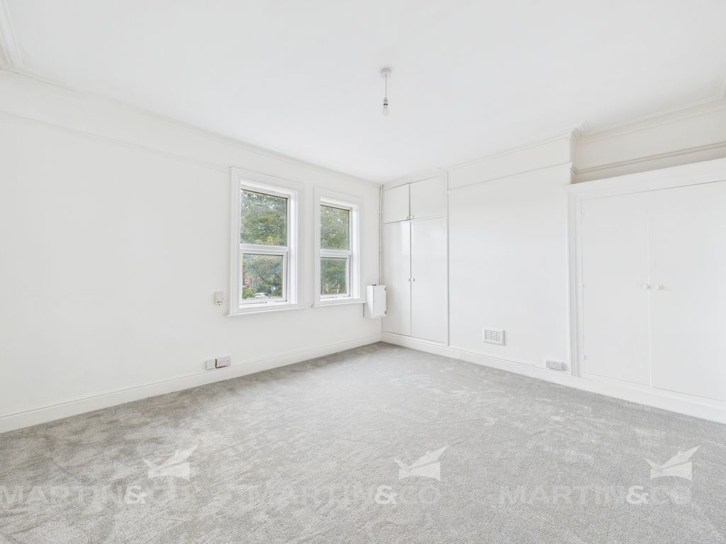 Property photo 2 of 4 Cam02406G0-Pr0519-Still006