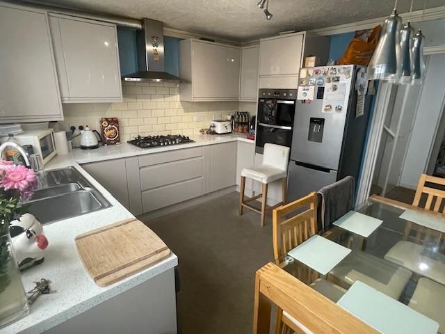 Property photo 3 of 13 Img_2738.Jpg
