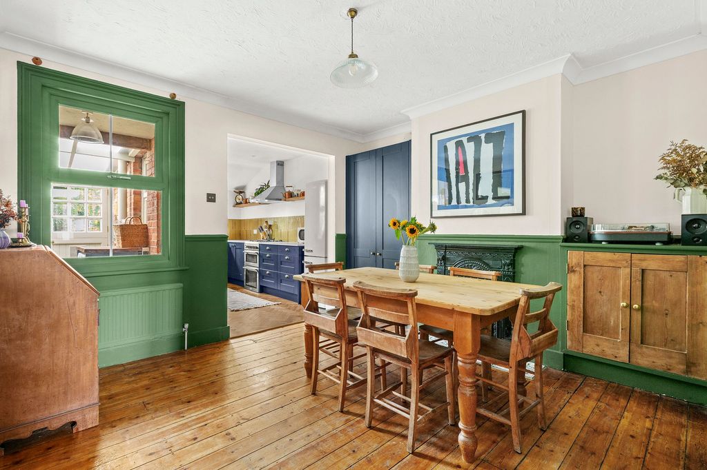 Property photo 2 of 13 Dining Room