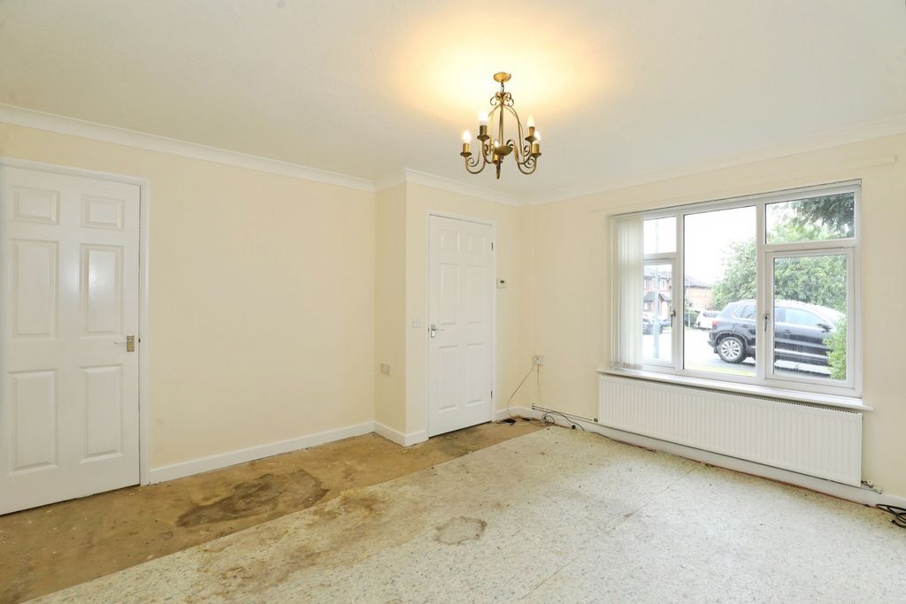 Property photo 3 of 21 Pbox-Img.Jpg