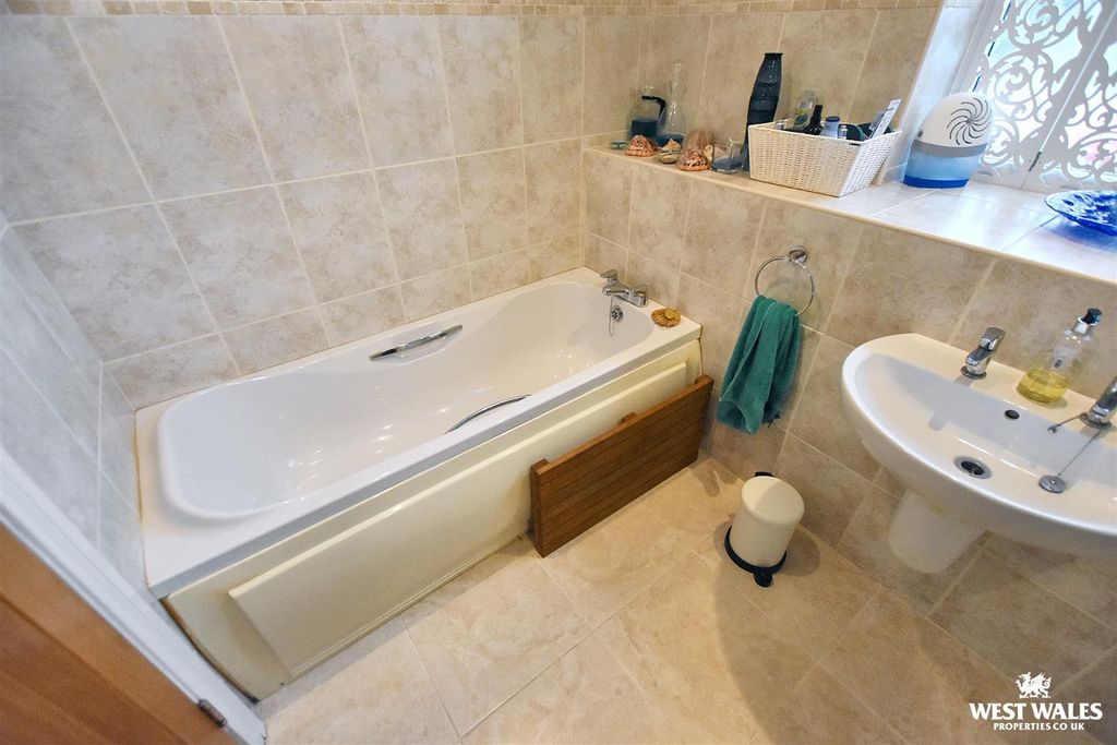 Additional image 23 of 3 bed flat for saleFlat 1 Llanunwas, Solva, Haverfordwest SA62