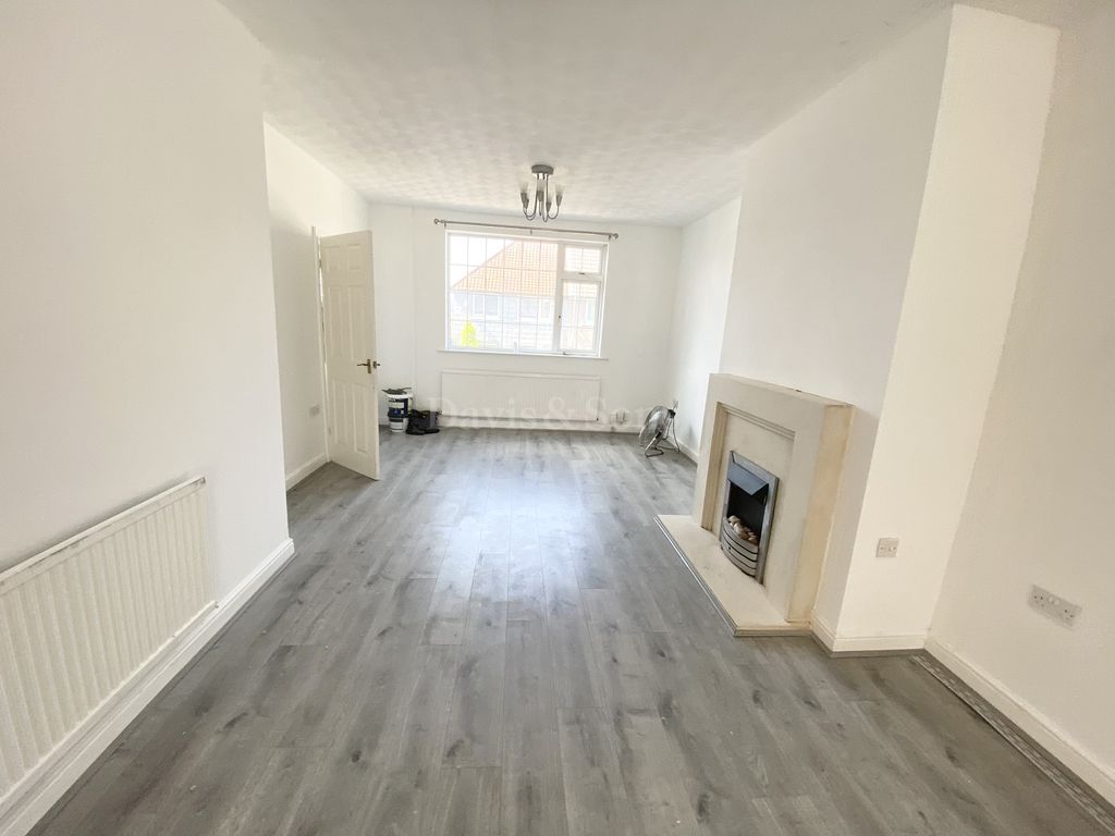Property photo 2 of 14 Not Specified