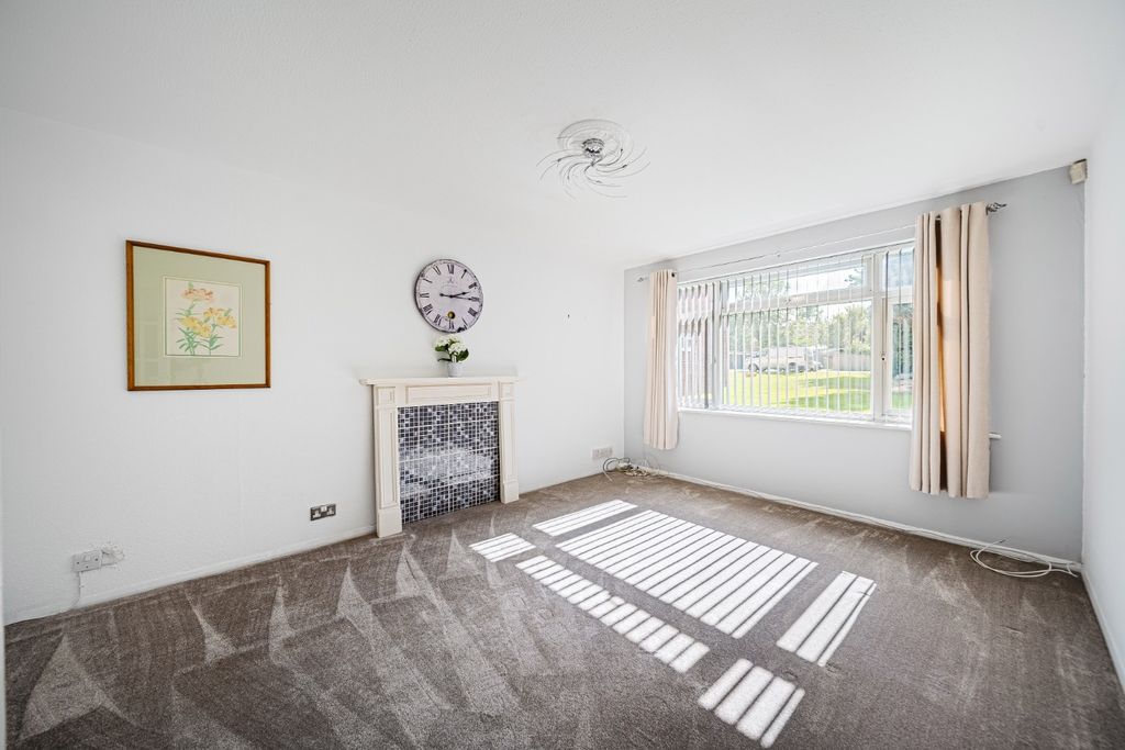 Property photo 3 of 10 4566253