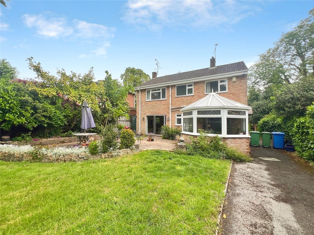 Additional image 17 of 4 bed detached house for saleWinton Road, Aldershot, Hampshire GU11