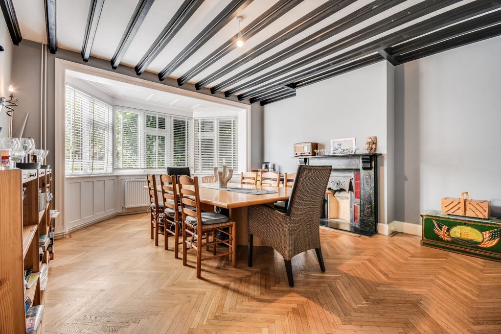 Property photo 3 of 18 Dining Room
