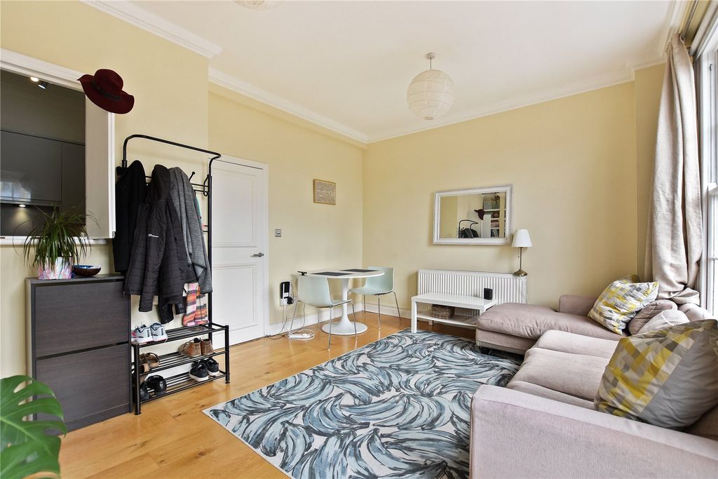Property photo 3 of 10 Picture No. 07