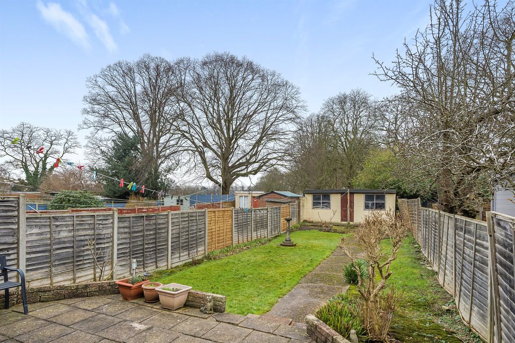 Property photo 2 of 12