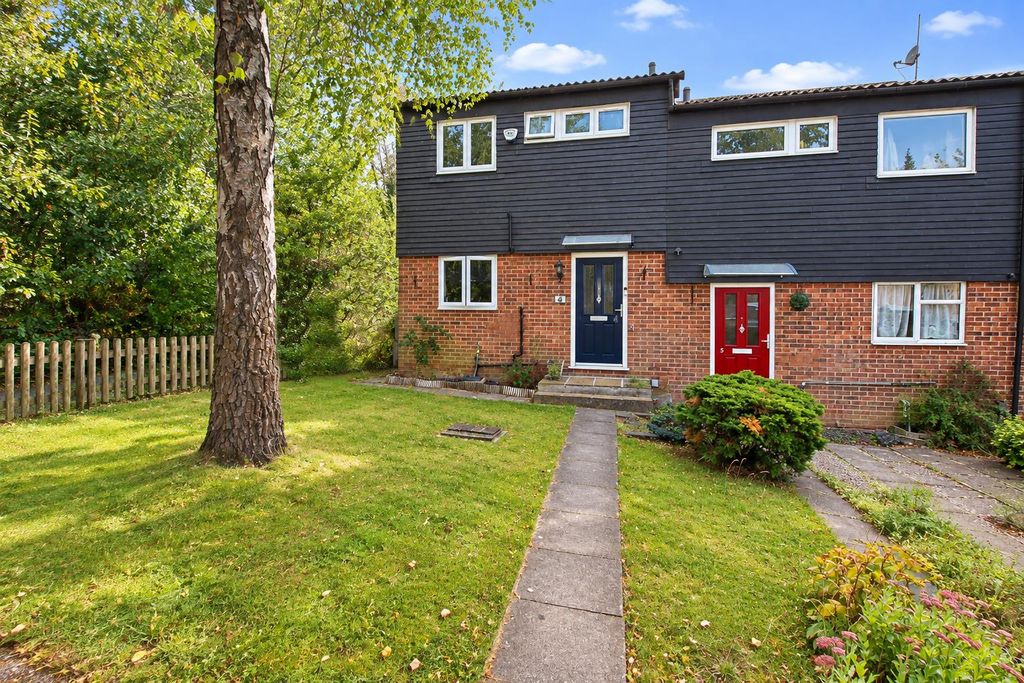 Property photo 1 of 12 E298F134-E339-4526-9Bce-E51Cb63c6E1c.Png