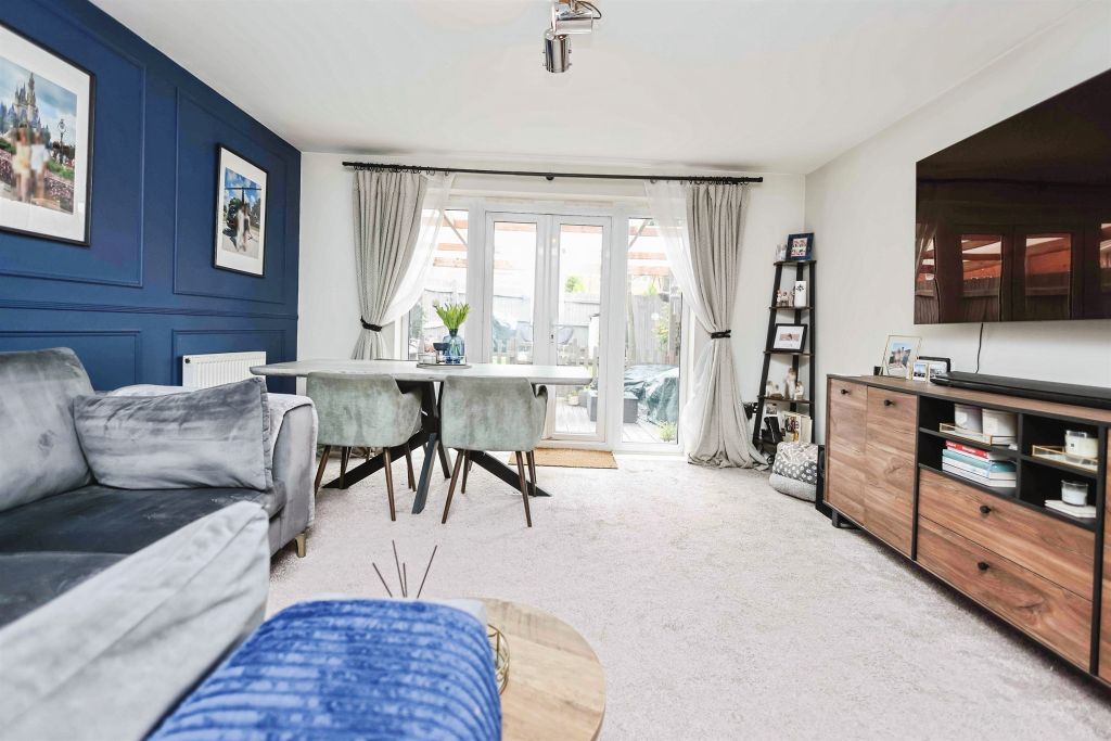 Property photo 3 of 21