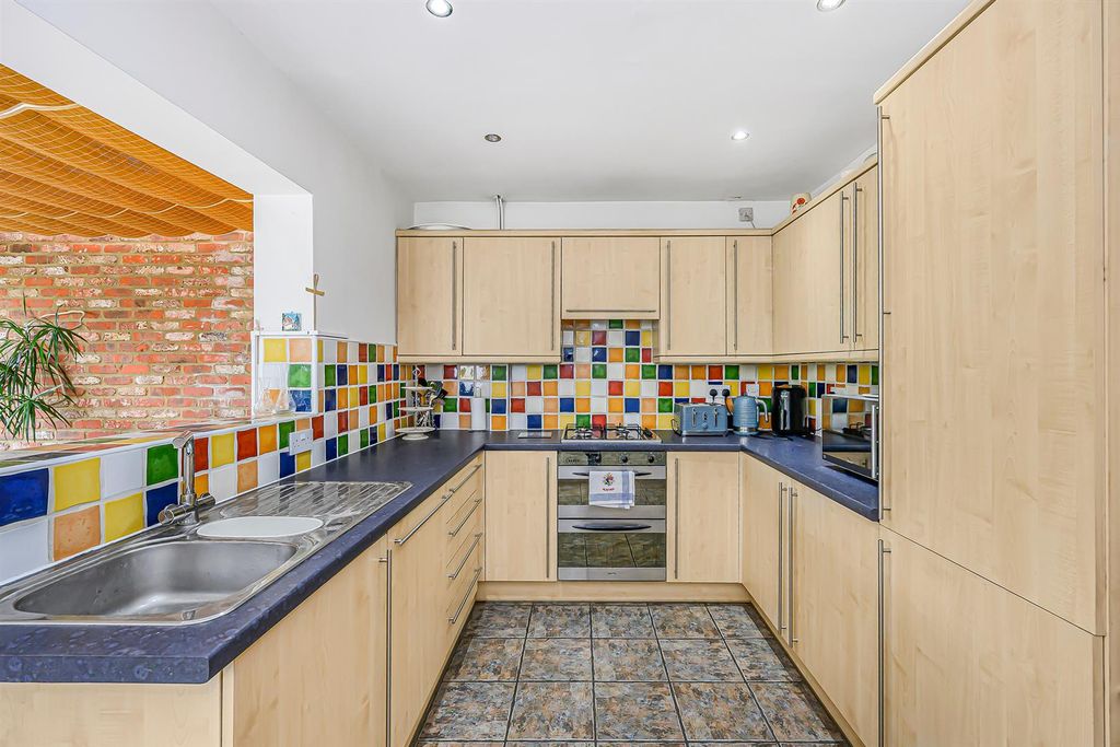 Property photo 3 of 35 3
