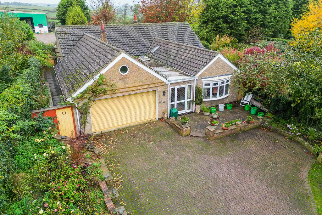 Property photo 2 of 32