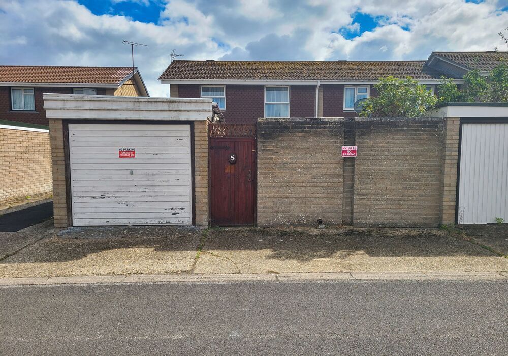 Property photo 3 of 31