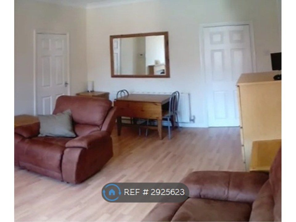 Property photo 2 of 13 Living Room
