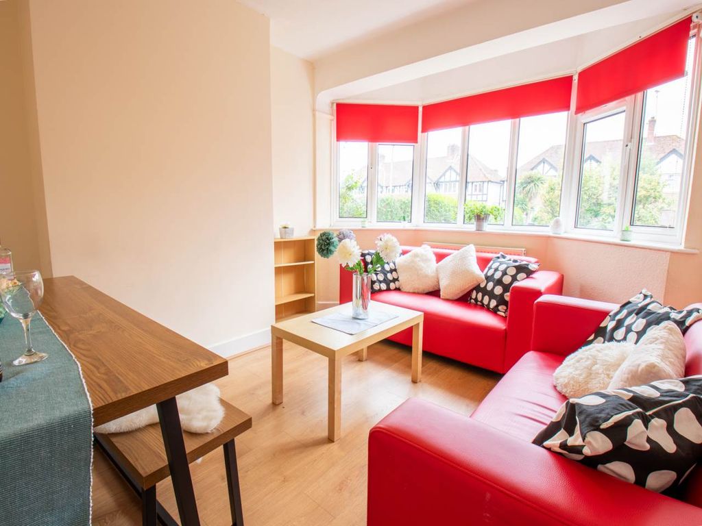 Property photo 1 of 12 30_Cg_Canterbury_Student_Accommodation-11