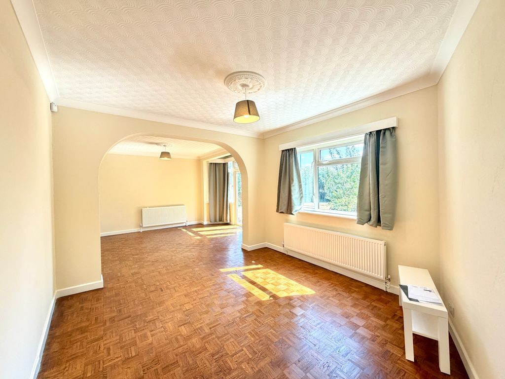 Property photo 3 of 23