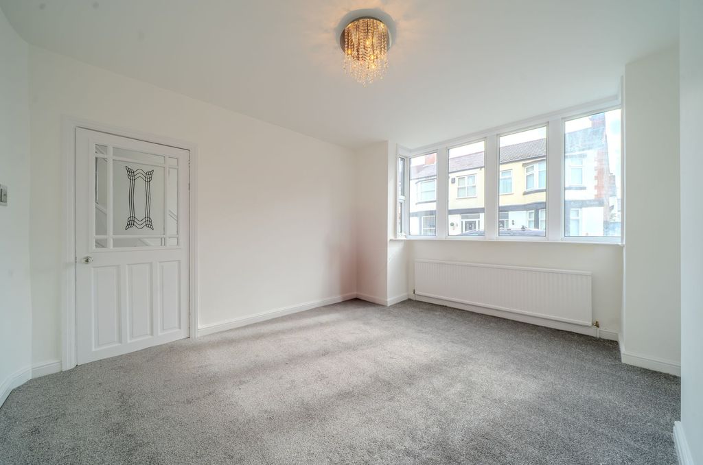 Property photo 3 of 24