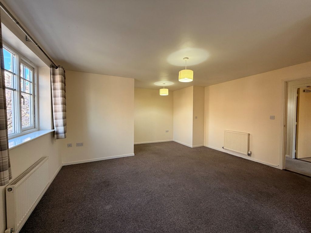 Property photo 3 of 8 Picture No. 22