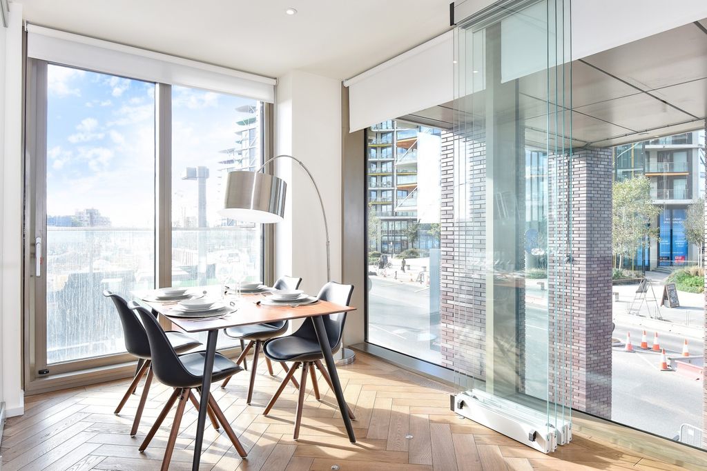 Property photo 2 of 24 Reception