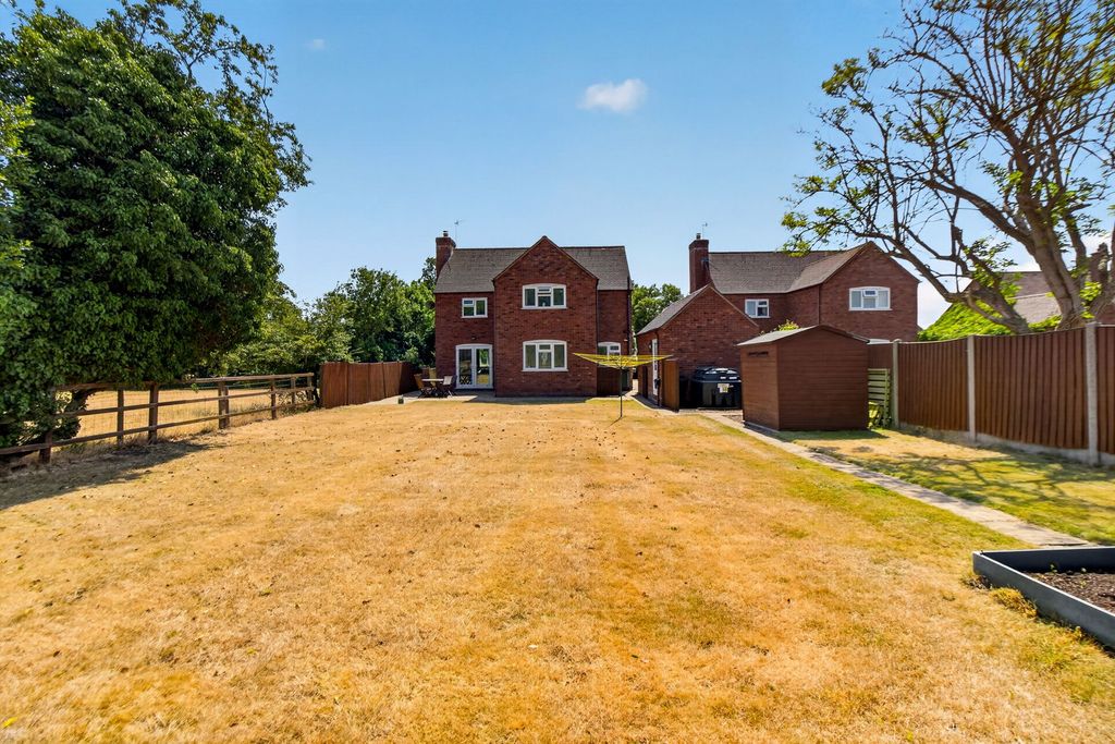 Property photo 3 of 22