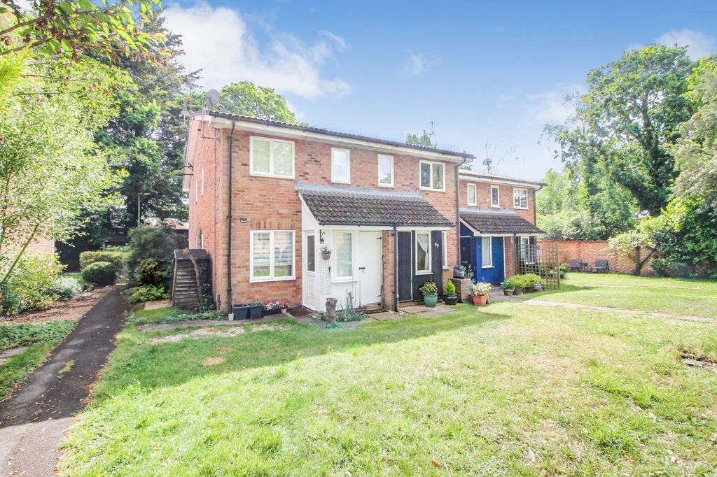 Property photo 1 of 9