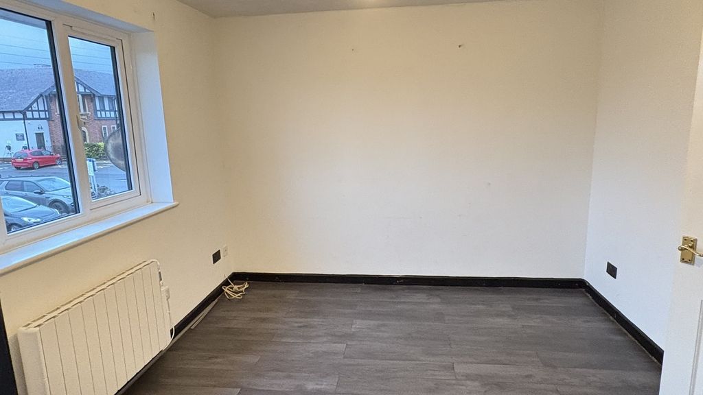 Property photo 2 of 7 Not Specified