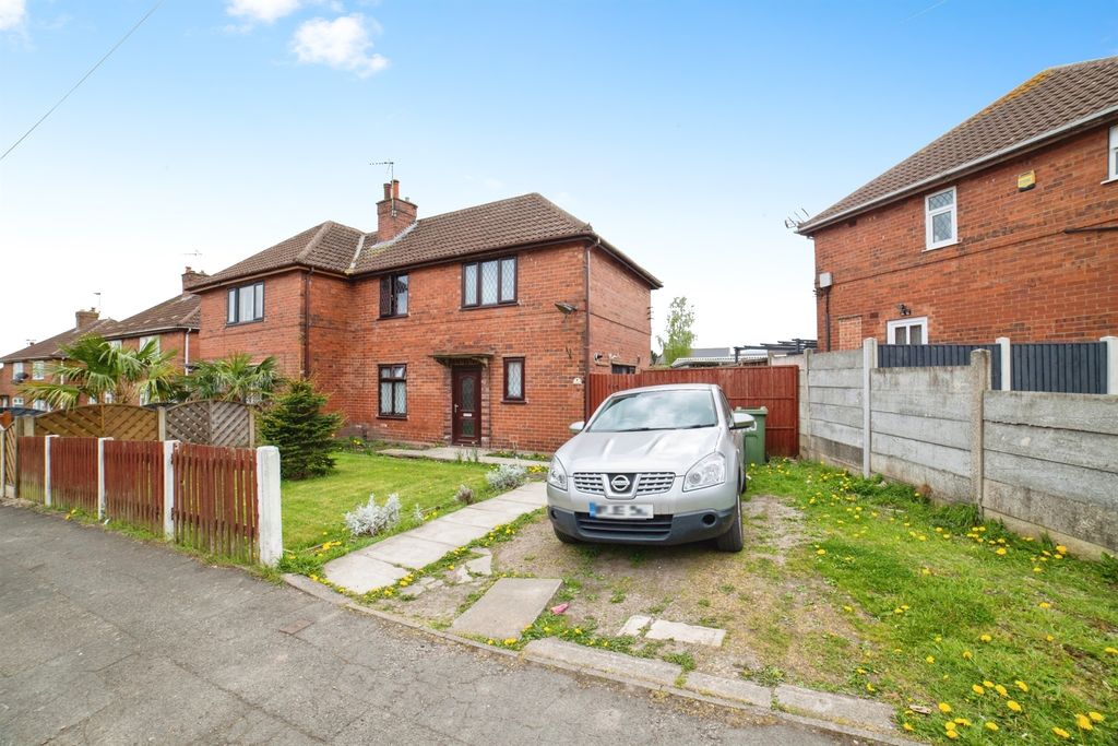 Property photo 1 of 15