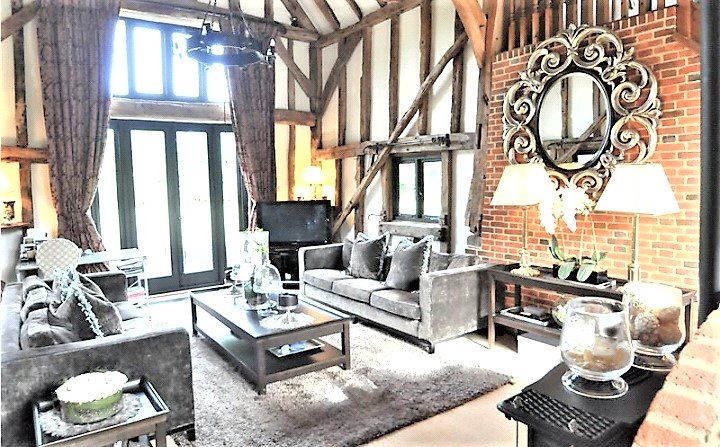 Property photo 2 of 9 Picture No. 24