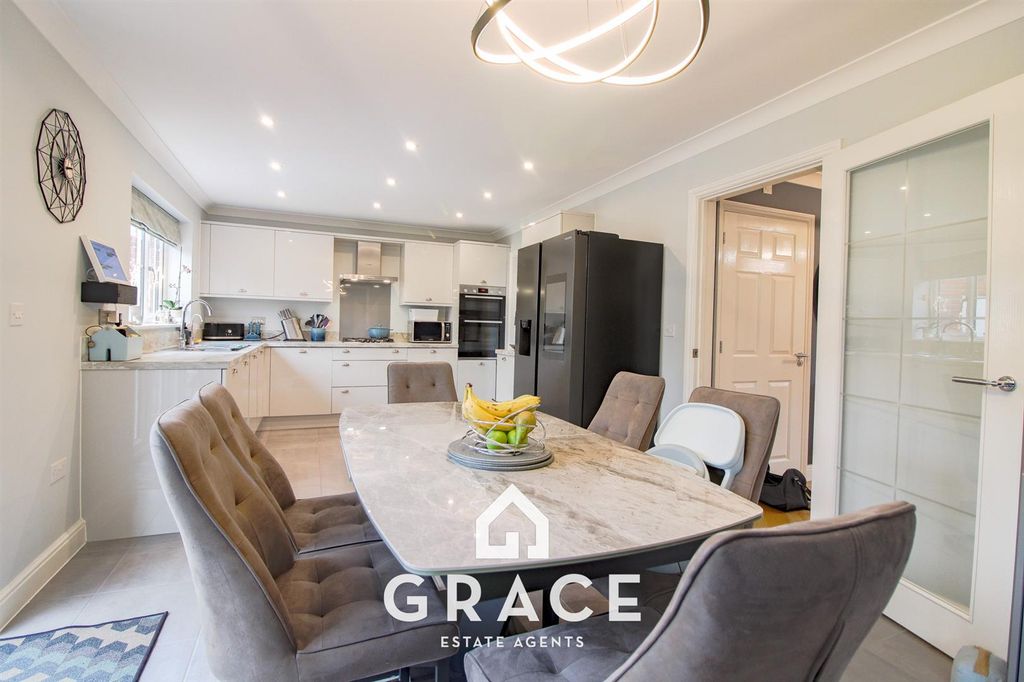 Property photo 2 of 27 Untitled_Hdr-42.Jpg