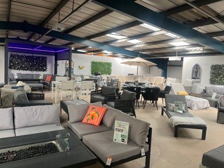 Property photo 3 of 8 Photo 3